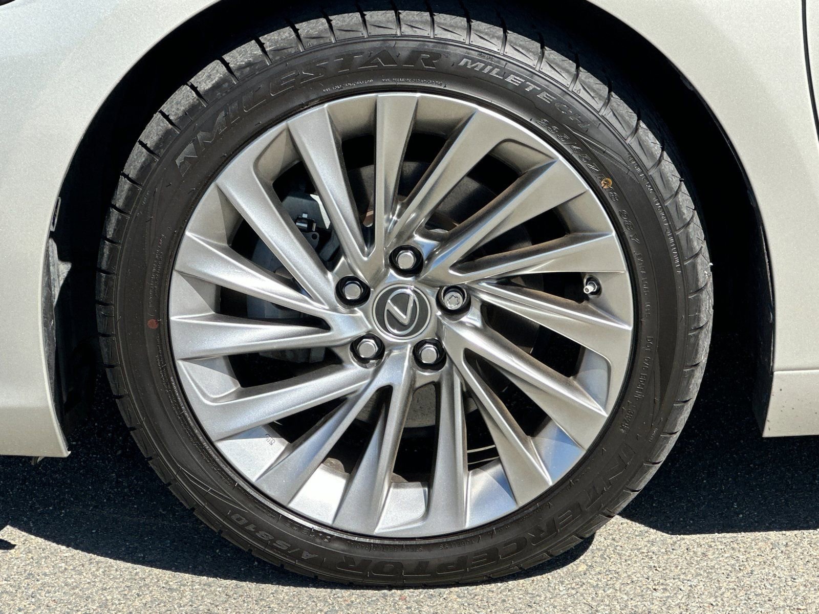 Used 2021 Lexus ES 300h 300h Luxury w/ Accessory Package 2 image 26