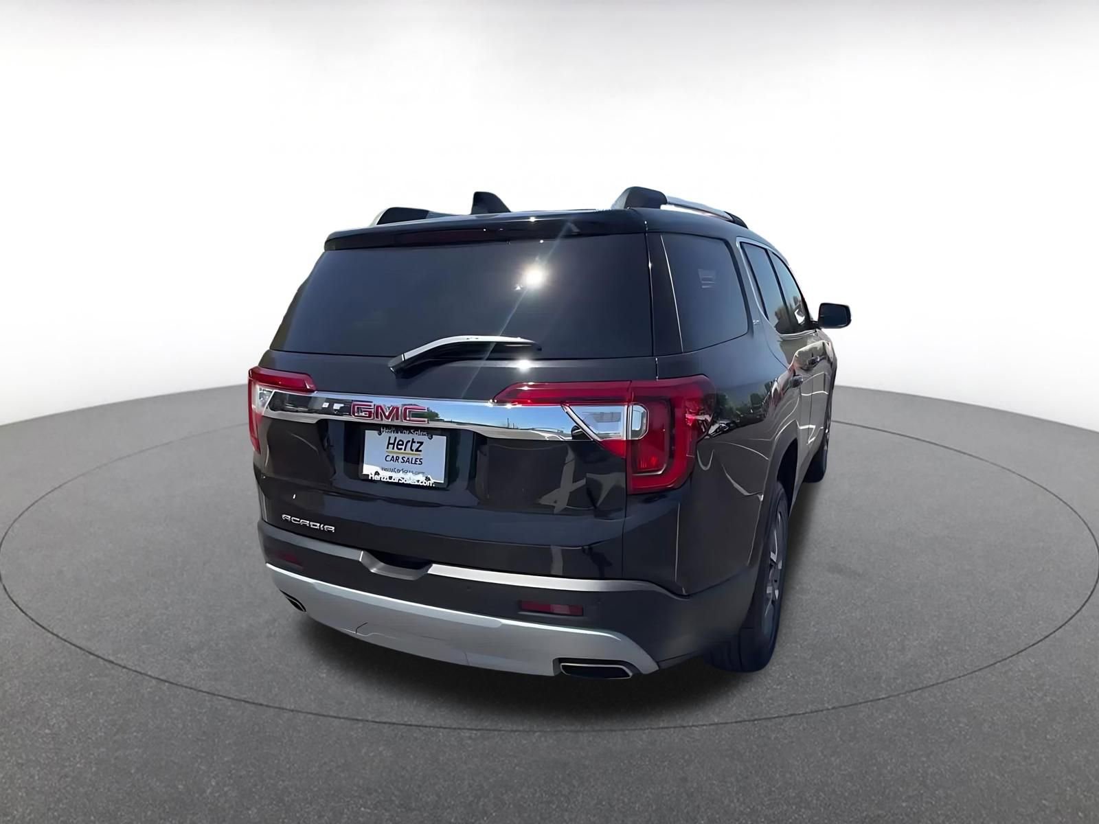 Used 2023 GMC Acadia SLT FWD image 15
