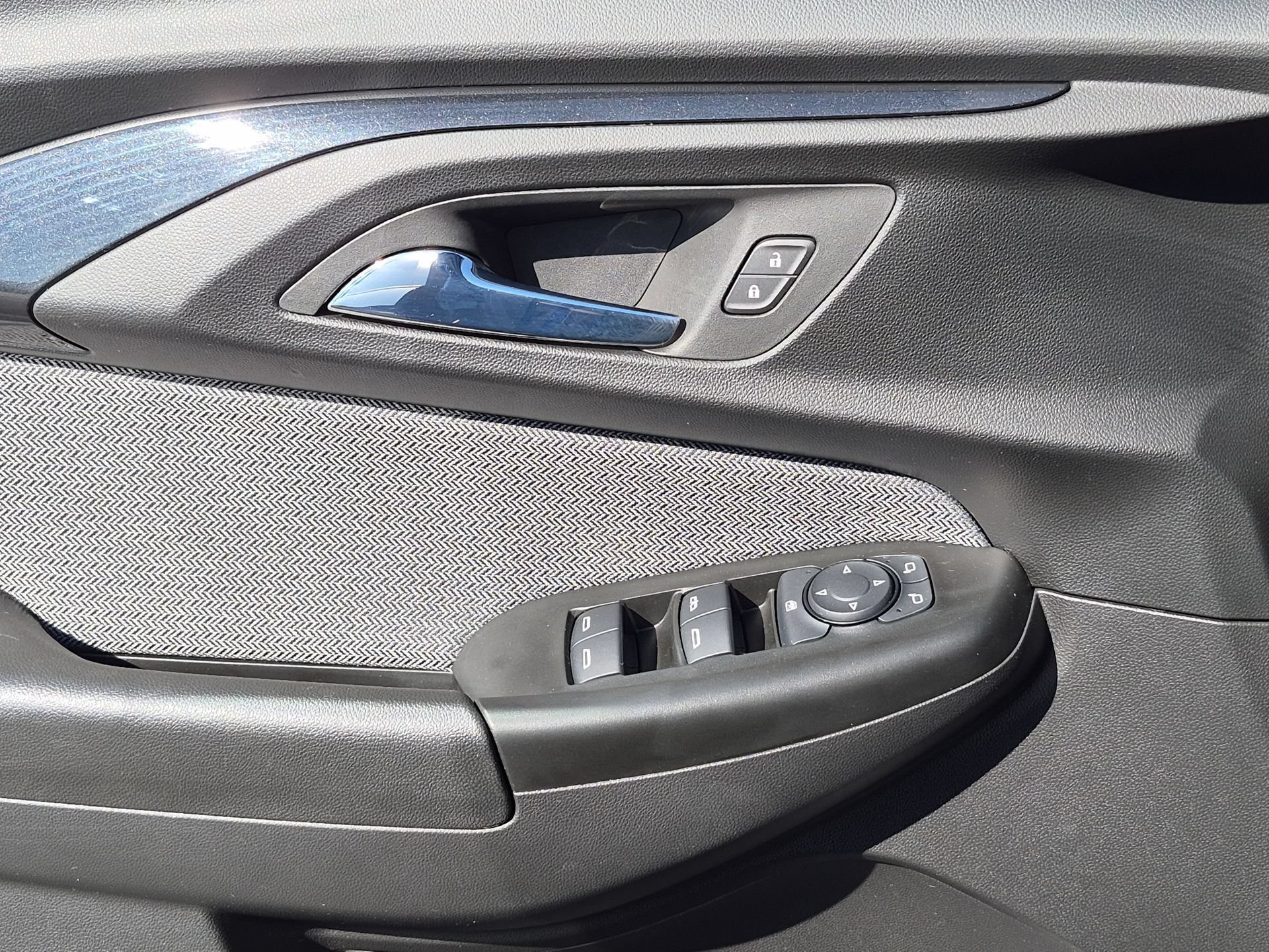 Certified 2023 Chevrolet TrailBlazer LT FWD image 22