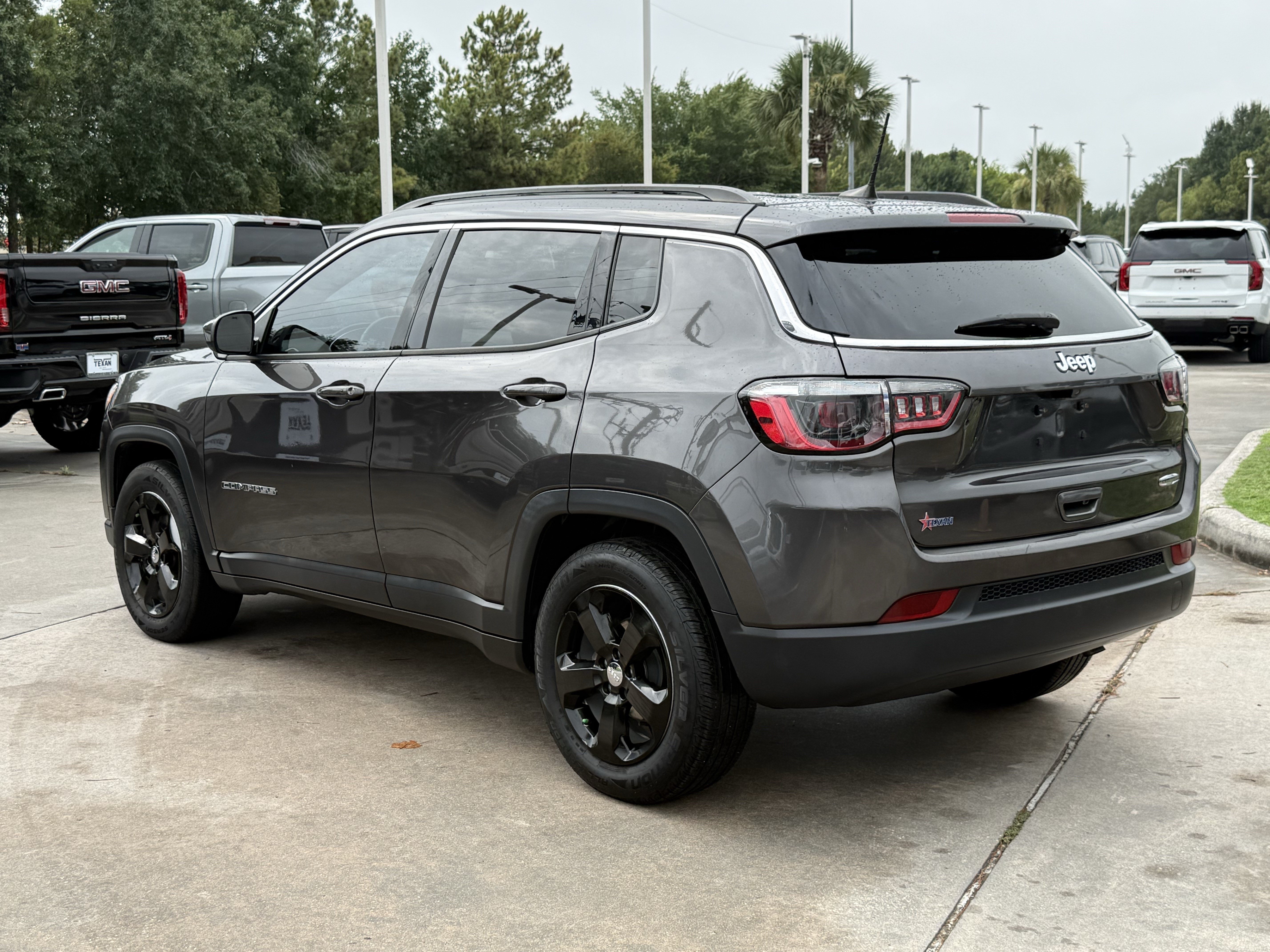 Used 2021 Jeep Compass Latitude w/ Convenience Group FWD image 7