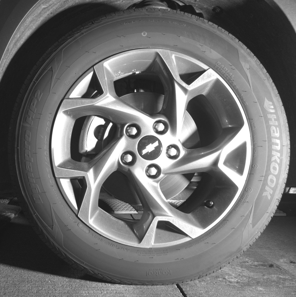 Used 2025 Chevrolet Trax LT w/ LT Convenience Package image 12