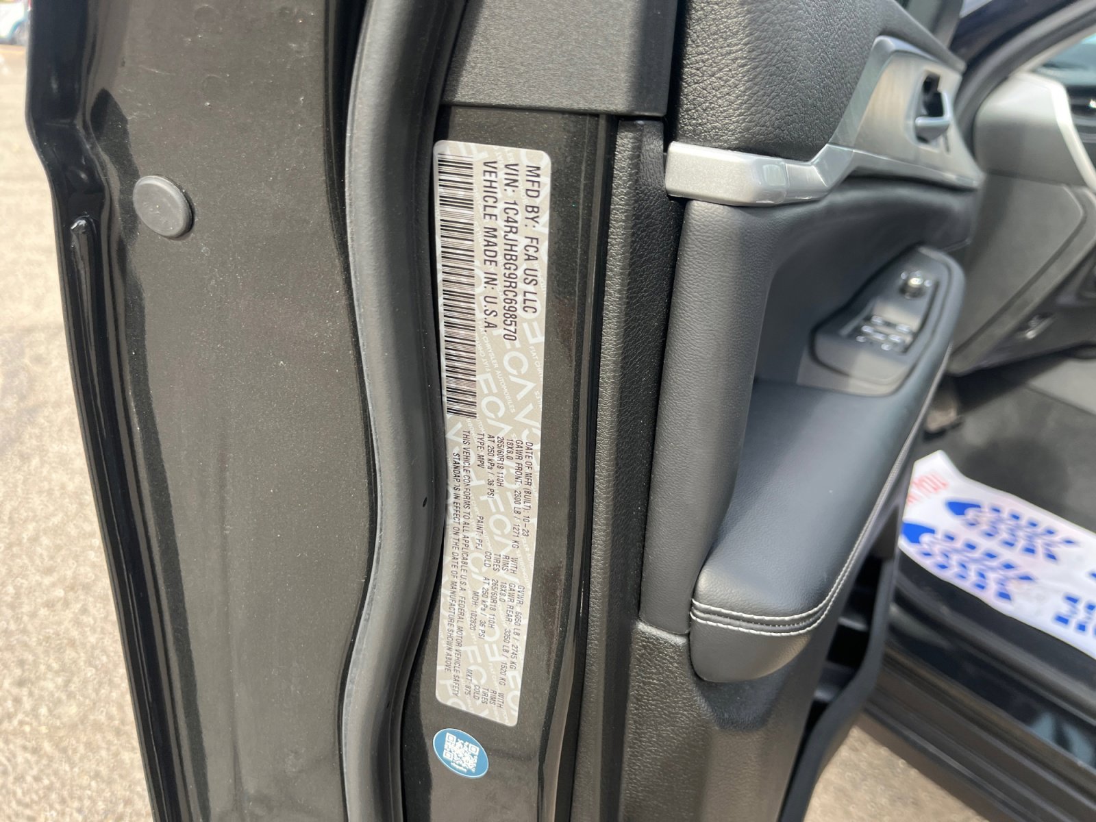 Certified 2024 Jeep Grand Cherokee Limited image 26