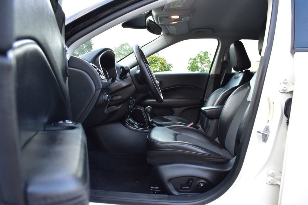 Used 2019 Jeep Compass Latitude image 13