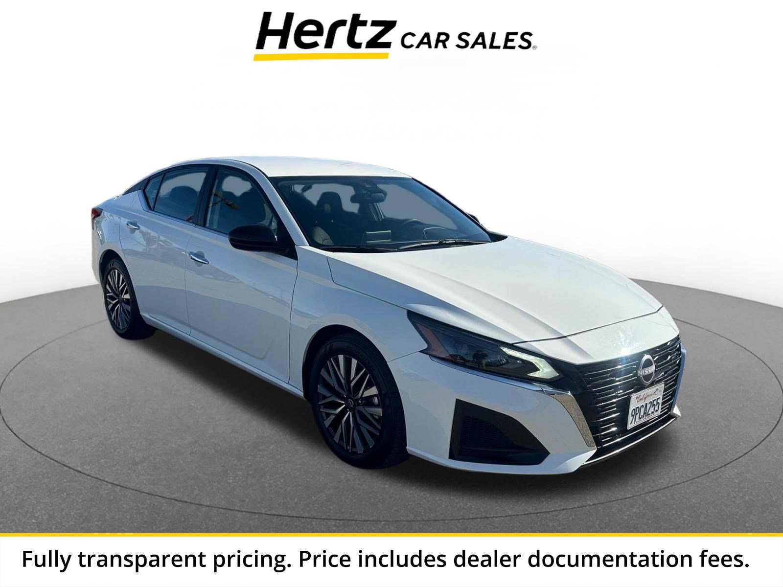 Used 2025 Nissan Altima 2.5 SV FWD image 1