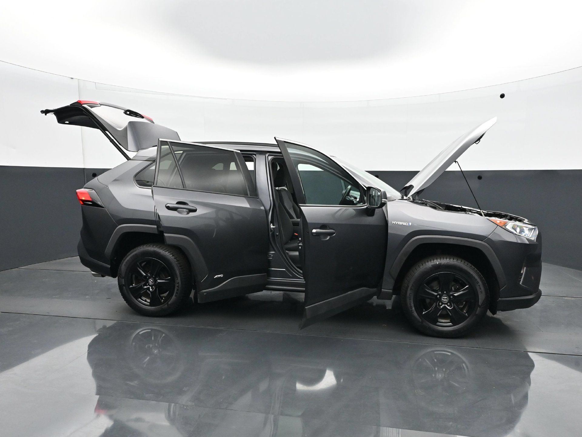 Used 2020 Toyota RAV4 XLE w/ Convenience Package AWD/4WD image 37