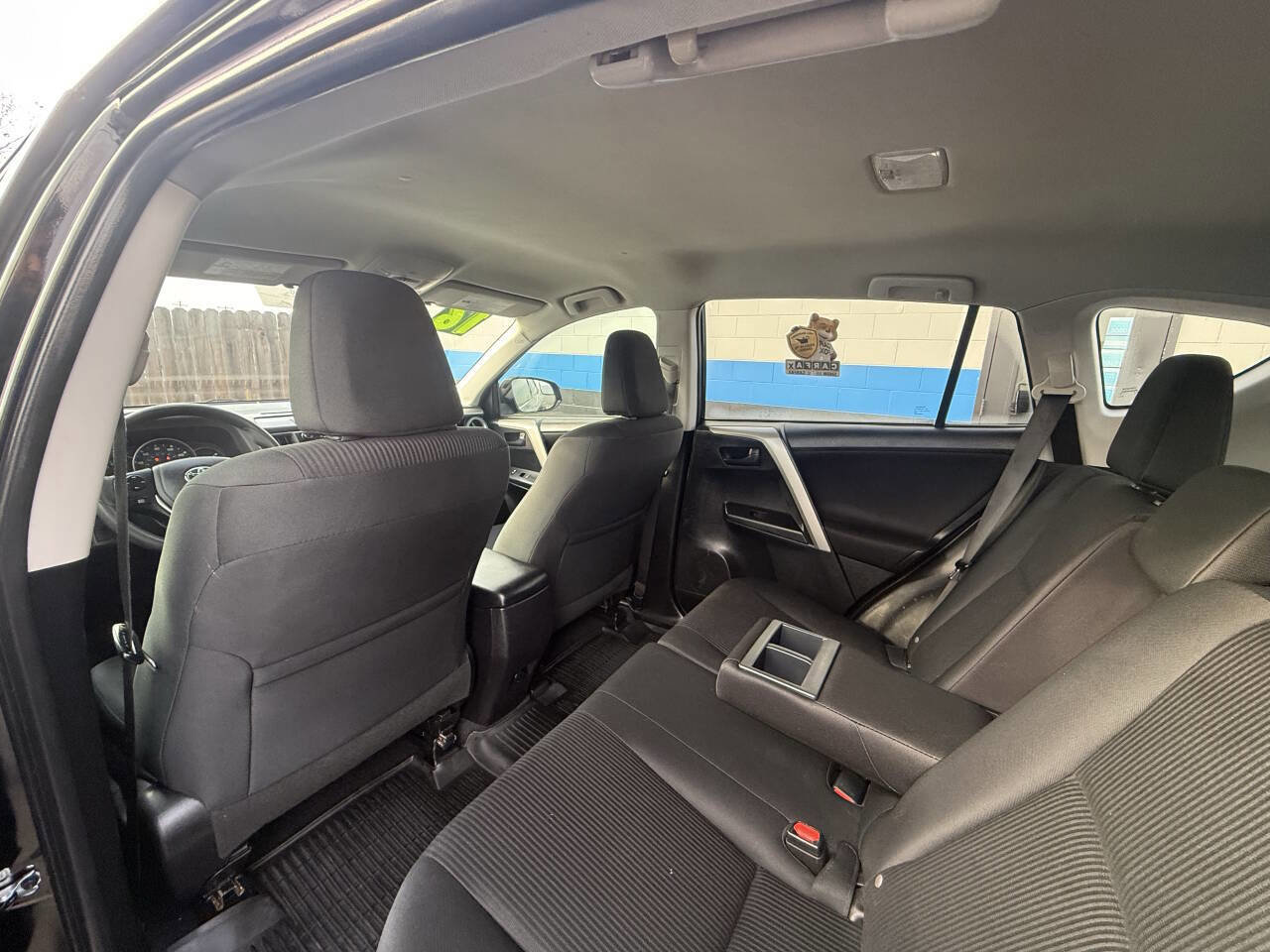 Used 2016 Toyota RAV4 LE FWD image 12