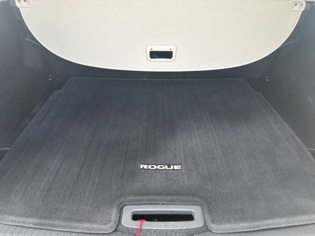 Used 2021 Nissan Rogue S FWD image 15