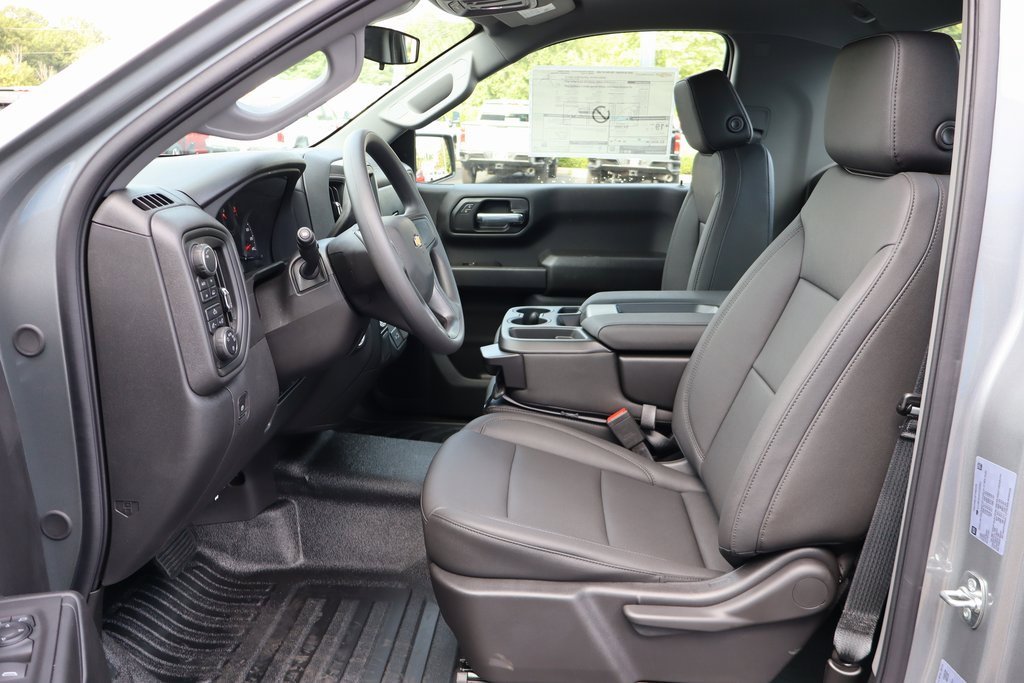 New 2026 Chevrolet Silverado 1500 W/T w/ Trailering Package image 3