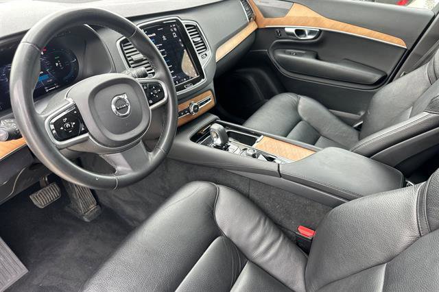 Certified 2023 Volvo XC90 T8 Plus image 9