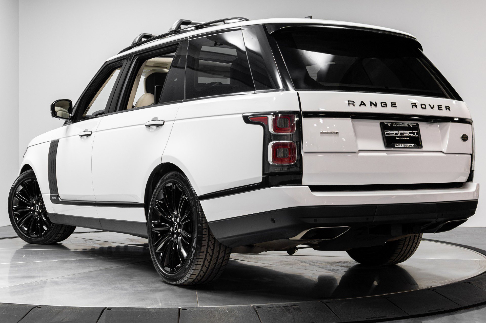 Used 2019 Land Rover Range Rover Long Wheelbase Autobiography image 52