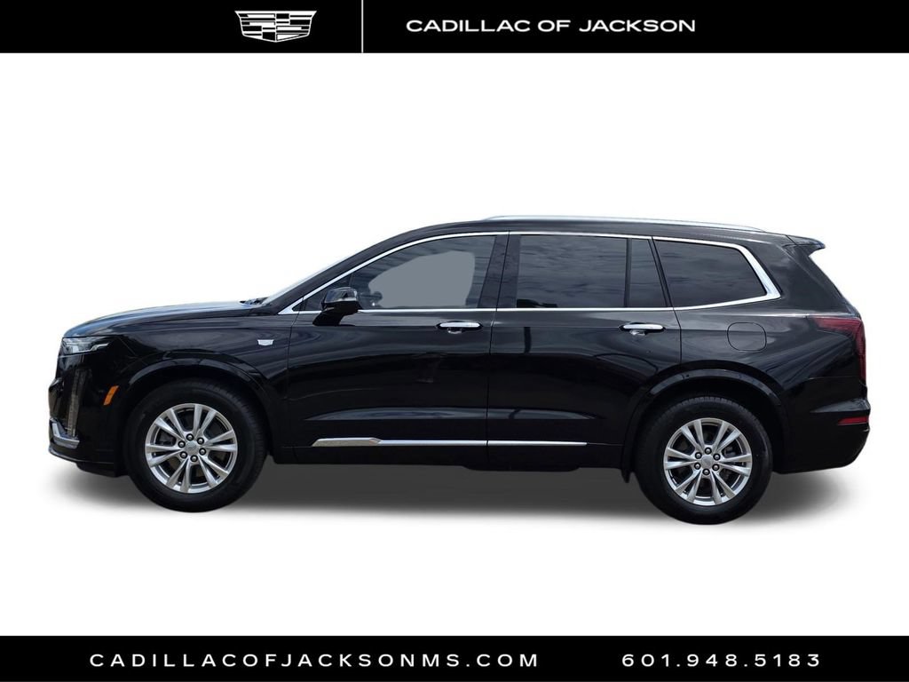 Certified 2025 Cadillac XT6 Luxury FWD image 8
