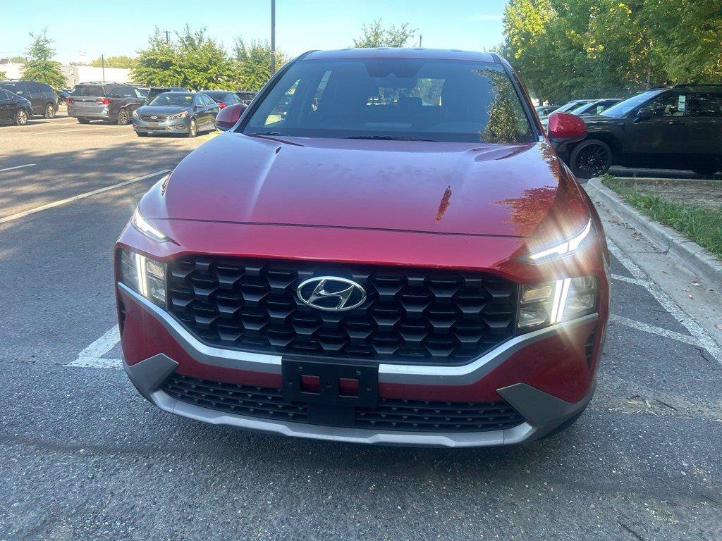 Used 2023 Hyundai Santa Fe SE w/ Cargo Package AWD/4WD image 2