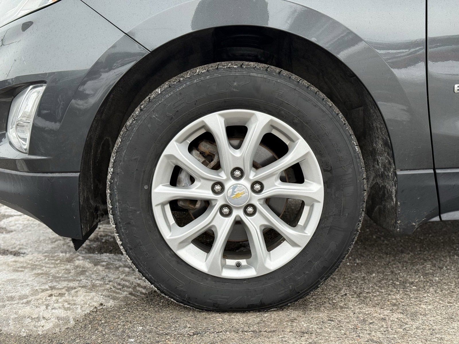 Used 2018 Chevrolet Equinox LT image 11