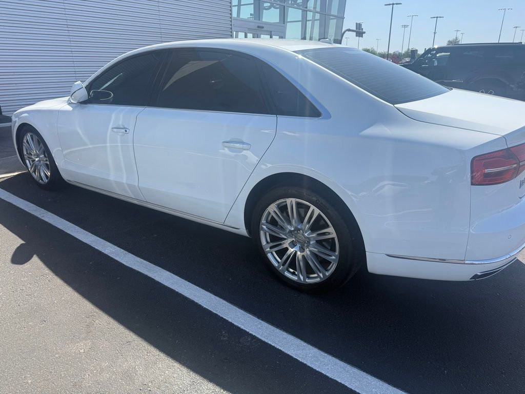 Used 2015 Audi A8 L 3.0T image 6