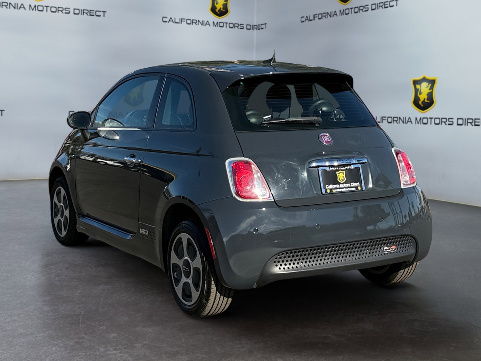 Used 2017 FIAT 500 e image 3