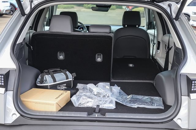 New 2026 Hyundai Ioniq 5 SEL RWD image 28