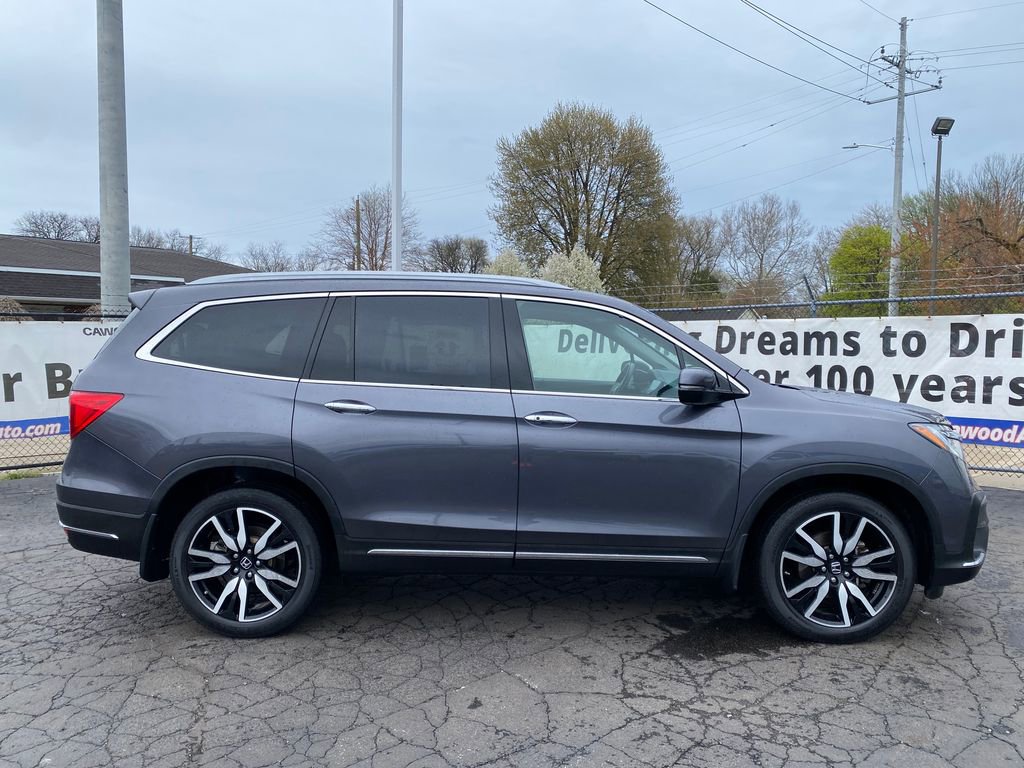 Used 2022 Honda Pilot Touring image 2