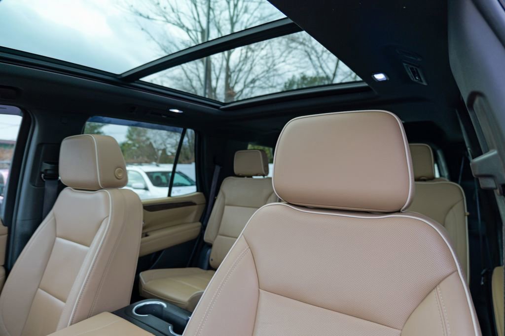 Used 2023 Chevrolet Tahoe Premier AWD/4WD image 23