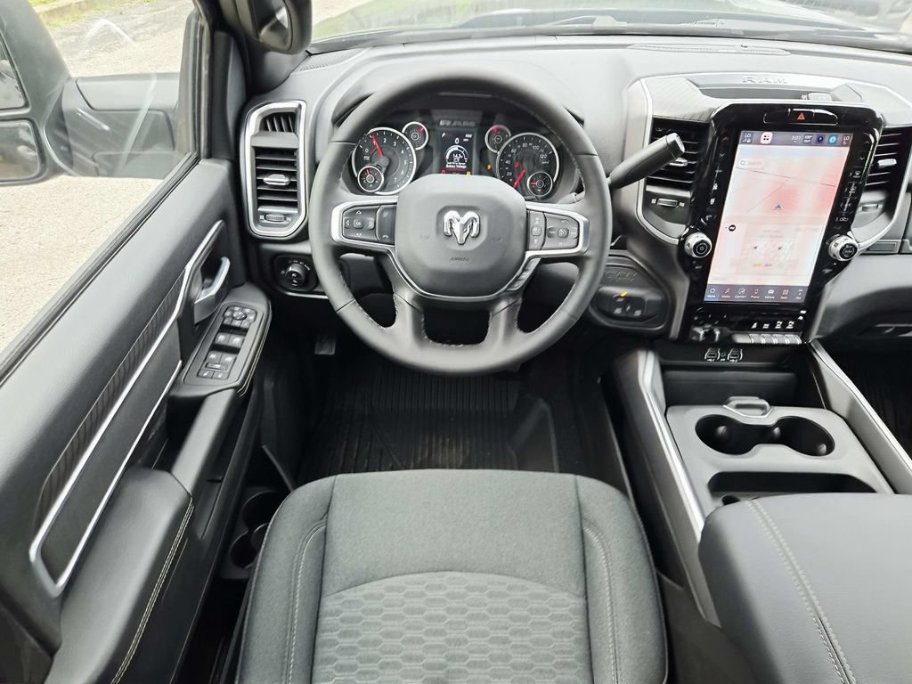 New 2026 RAM 2500 Big Horn AWD/4WD image 15