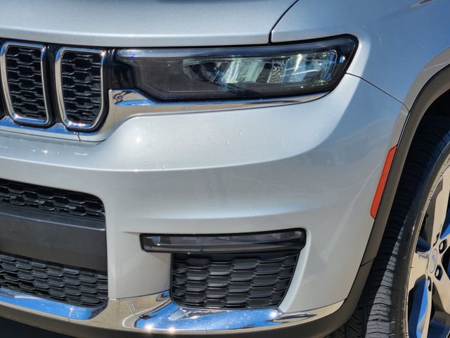 Used 2021 Jeep Grand Cherokee L Limited AWD/4WD image 17