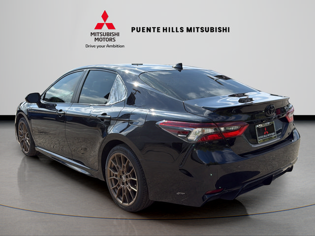 Used 2024 Toyota Camry SE FWD image 5