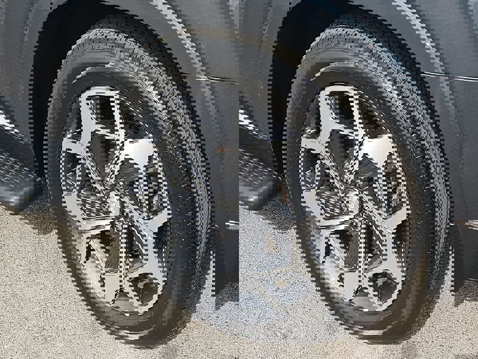 Used 2022 Hyundai Palisade Calligraphy w/ Winter Package image 14