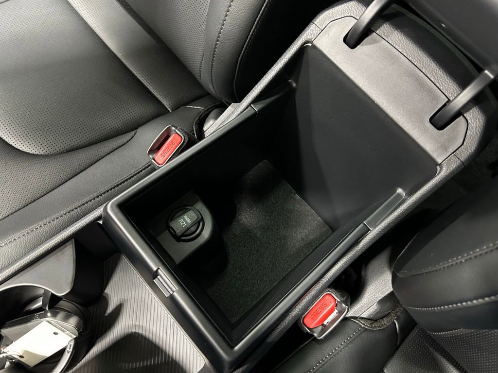 New 2026 Kia Sportage EX w/ EX Panorama Roof Package image 24