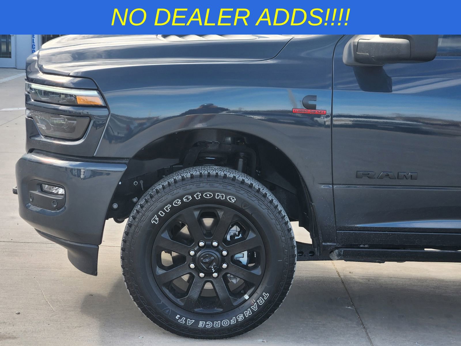 New 2025 RAM 2500 Laramie AWD/4WD image 10