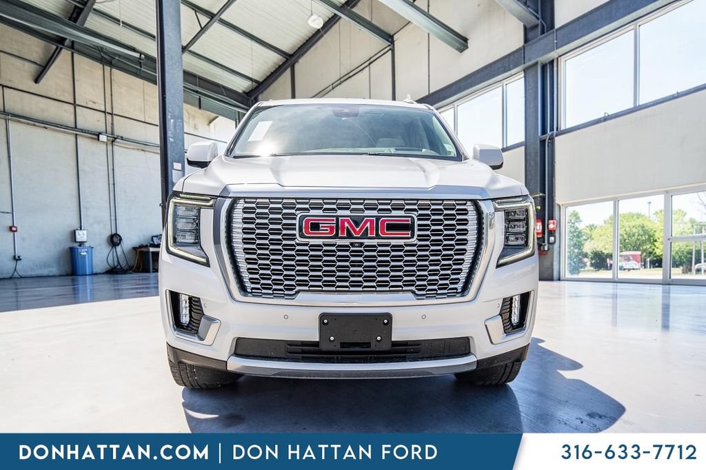 Used 2024 GMC Yukon XL Denali AWD/4WD image 29