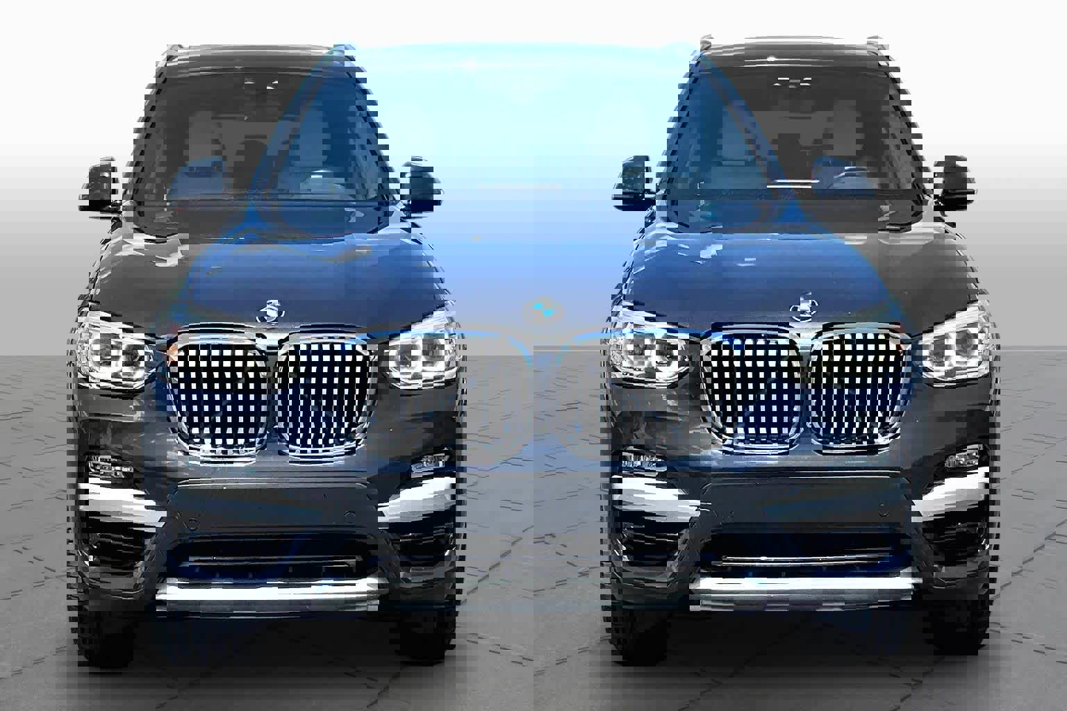 Used 2019 BMW X3 sDrive30i w/ Premium Package image 3