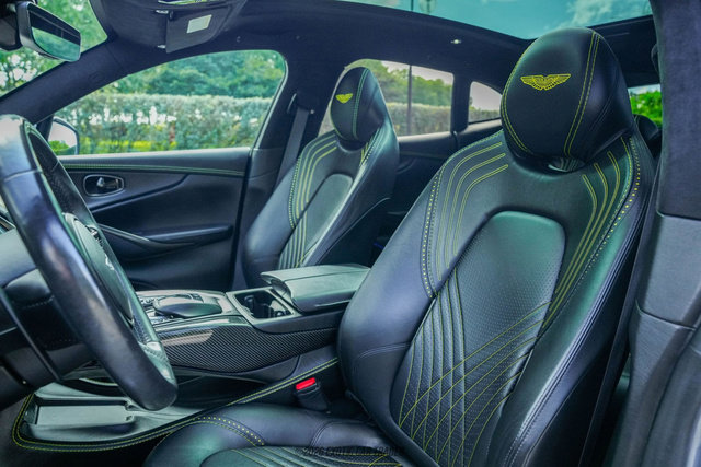 Used 2021 Aston Martin DBX image 27