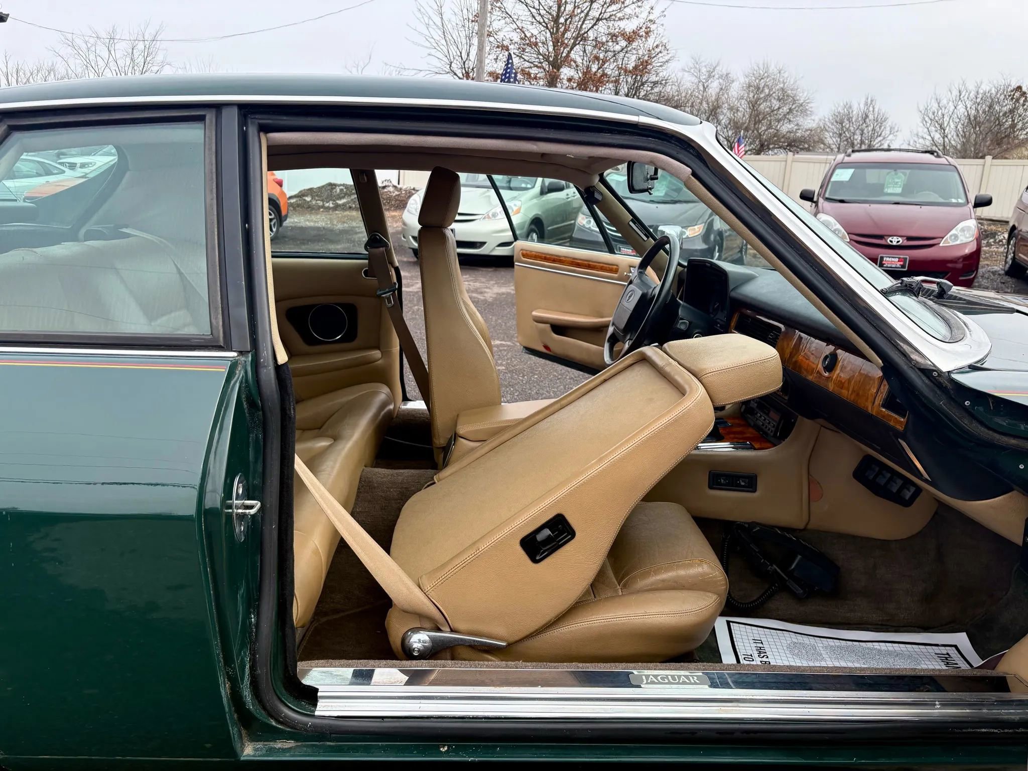 Used 1990 Jaguar XJS V12 Coupe RWD image 21