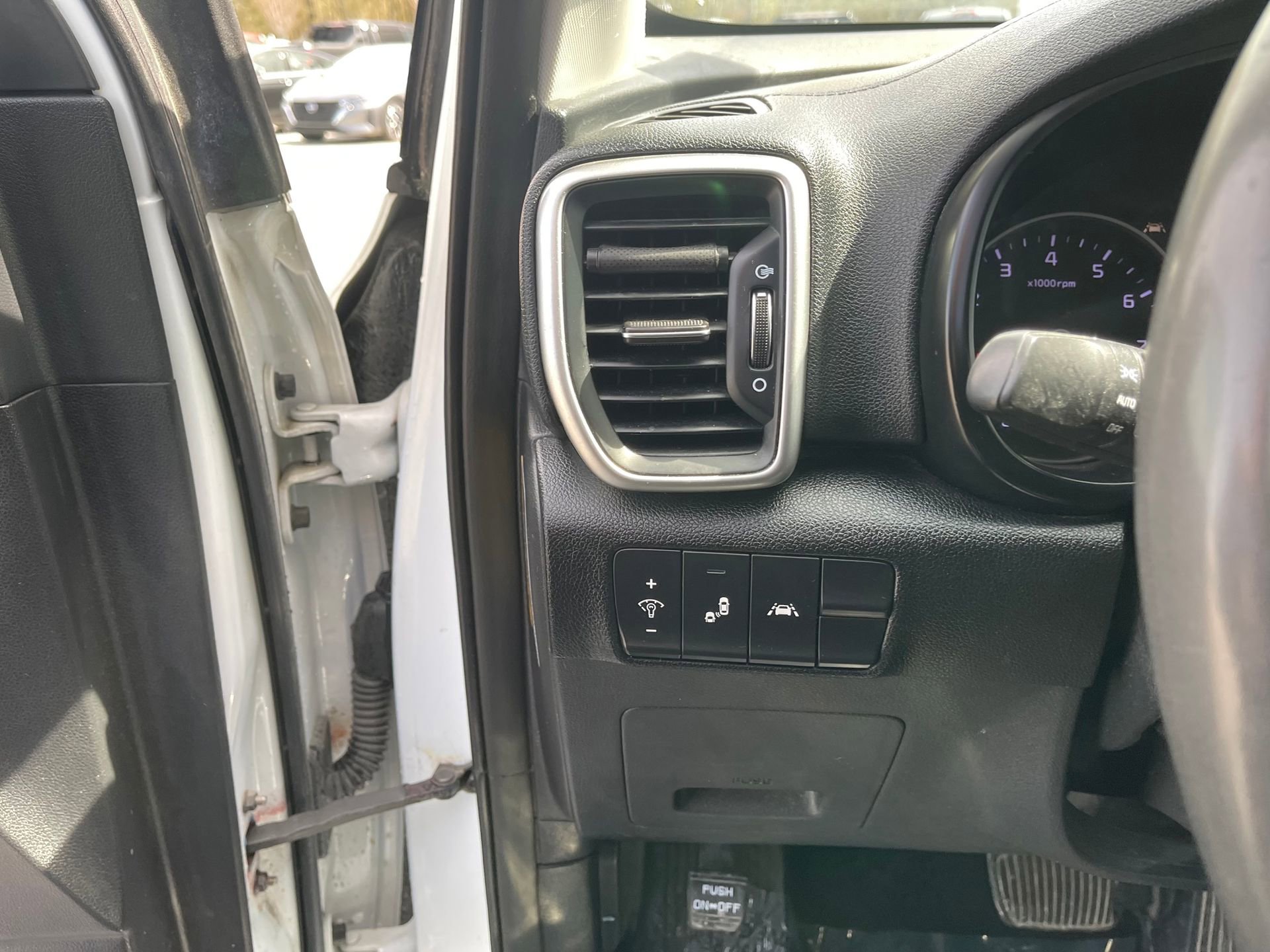 Used 2020 Kia Sportage LX w/ LX Popular Package AWD/4WD image 15