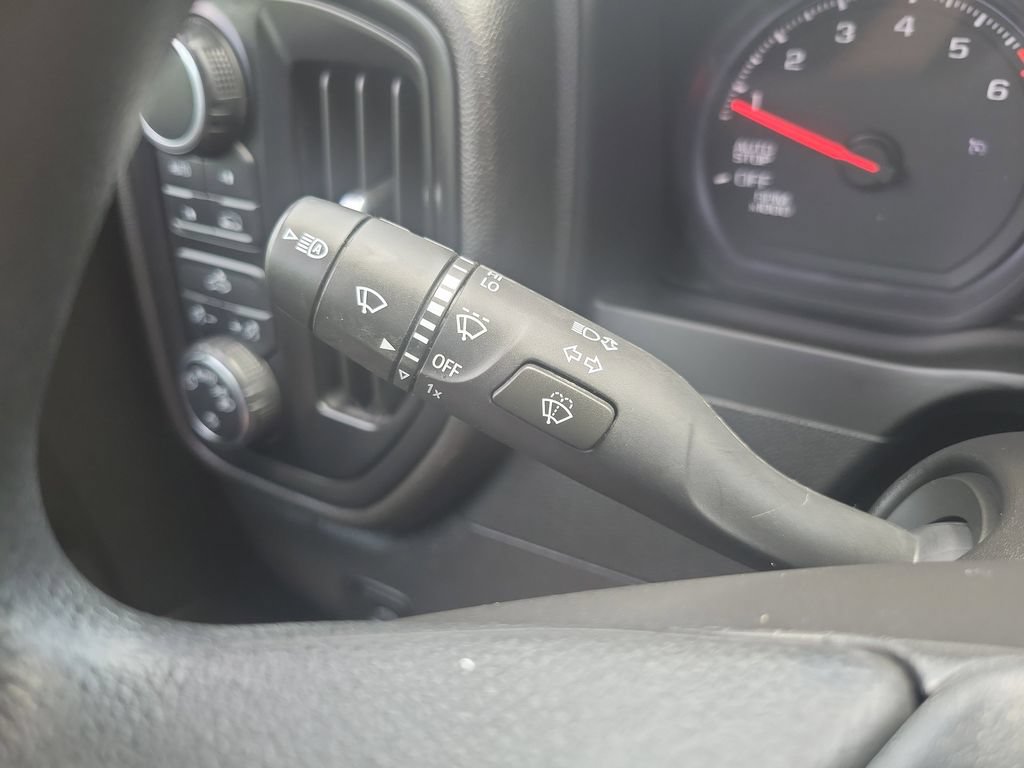 Used 2023 Chevrolet Silverado 1500 Custom AWD/4WD image 26