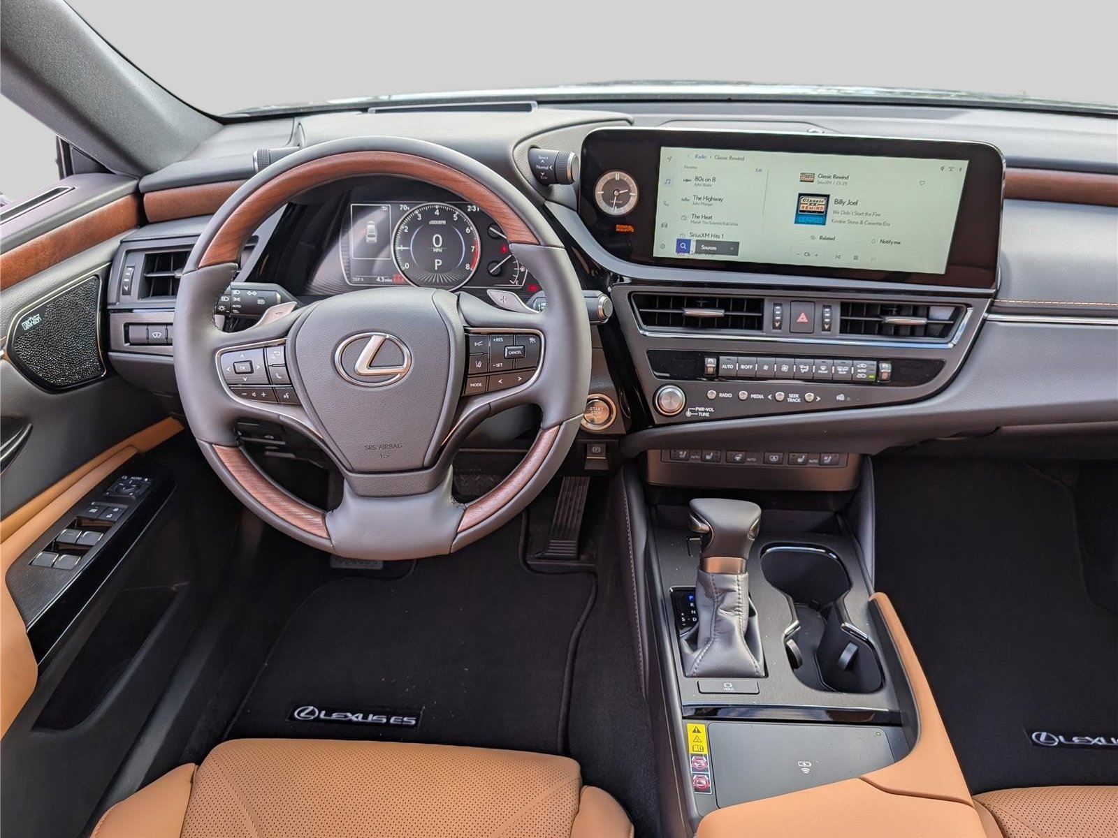 New 2025 Lexus ES 350 Ultra Luxury image 15