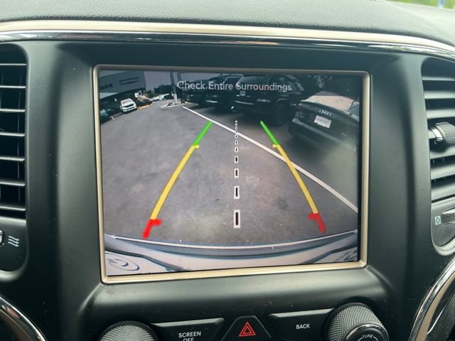 Used 2014 Jeep Grand Cherokee Overland w/ Advanced Technology Group AWD/4WD image 15