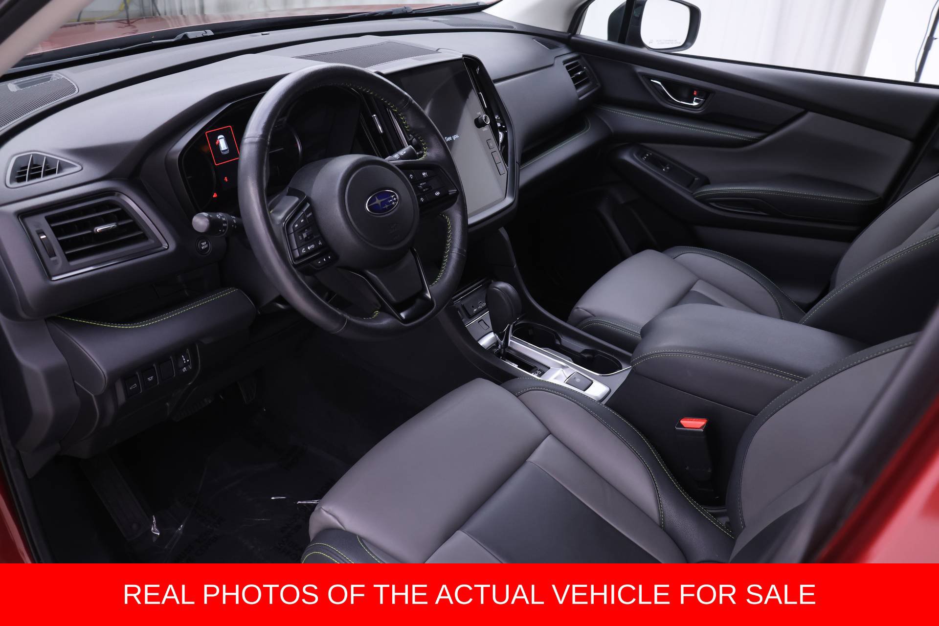 Used 2023 Subaru Ascent Onyx Edition AWD/4WD image 3