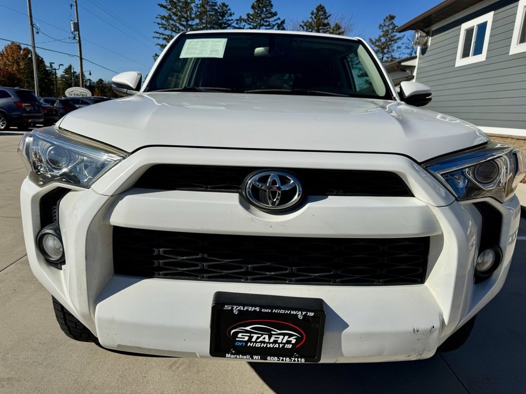 Used 2017 Toyota 4Runner SR5 Premium image 3