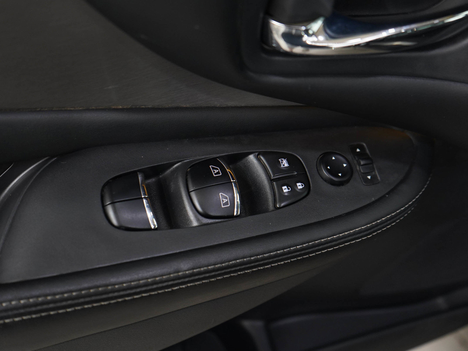 Used 2020 Nissan Murano SL w/ Cargo Package AWD/4WD image 20