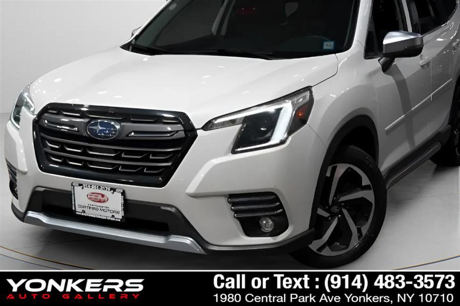 Used 2022 Subaru Forester Touring AWD/4WD image 10