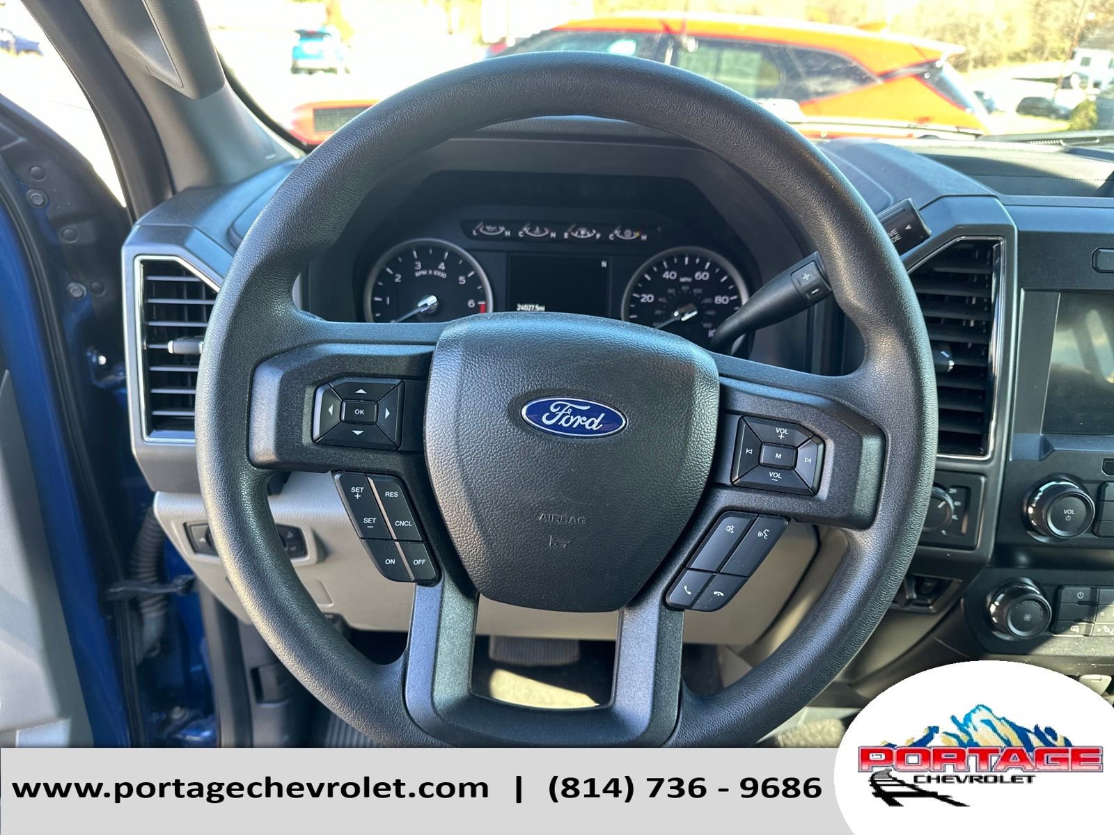 Used 2022 Ford F250 XLT w/ FX4 Off-Road Package image 16