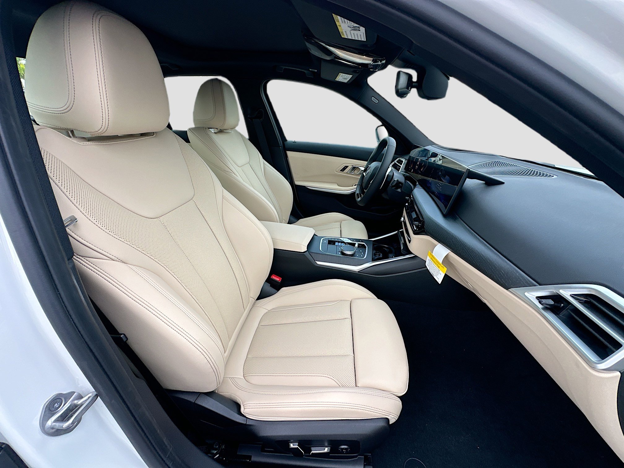 New 2026 BMW 330i Sedan w/ Premium Package image 23