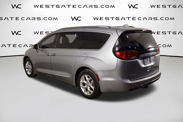 Used 2019 Chrysler Pacifica Touring-L Plus w/ Advanced Safetytec Group FWD image 47