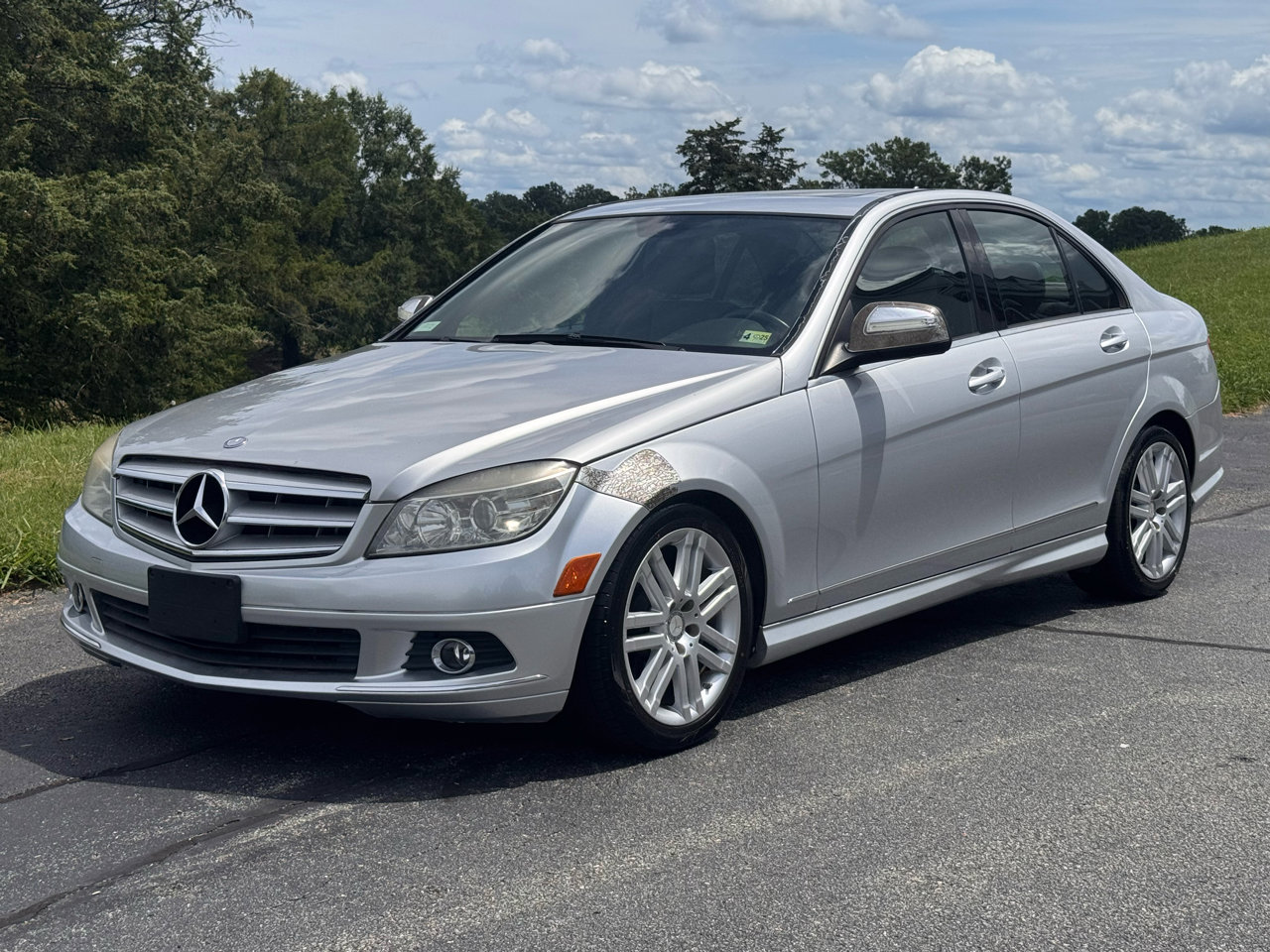 Used 2009 Mercedes-Benz C 300 Sport image 2