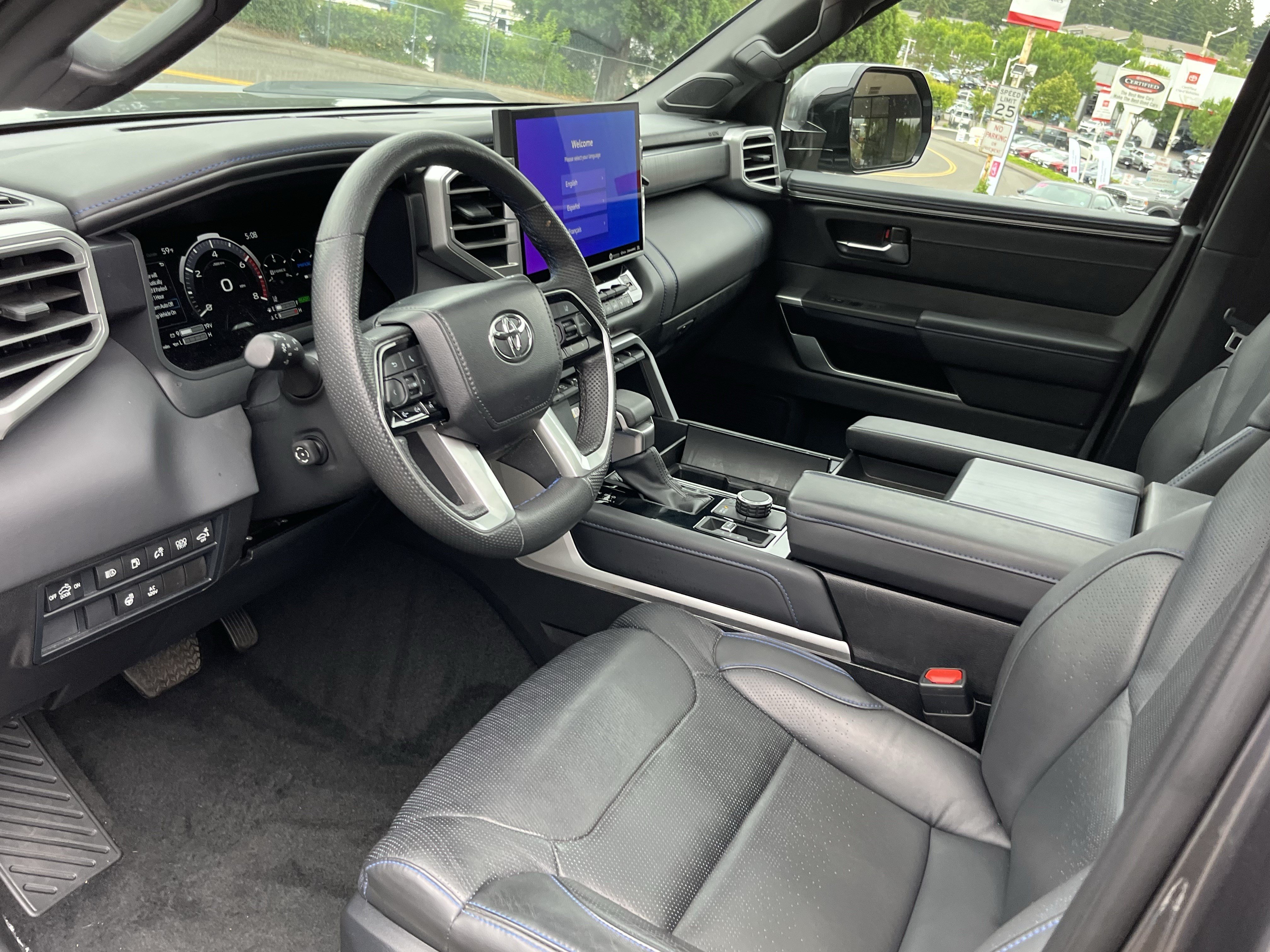 Certified 2024 Toyota Tundra Platinum AWD/4WD image 10