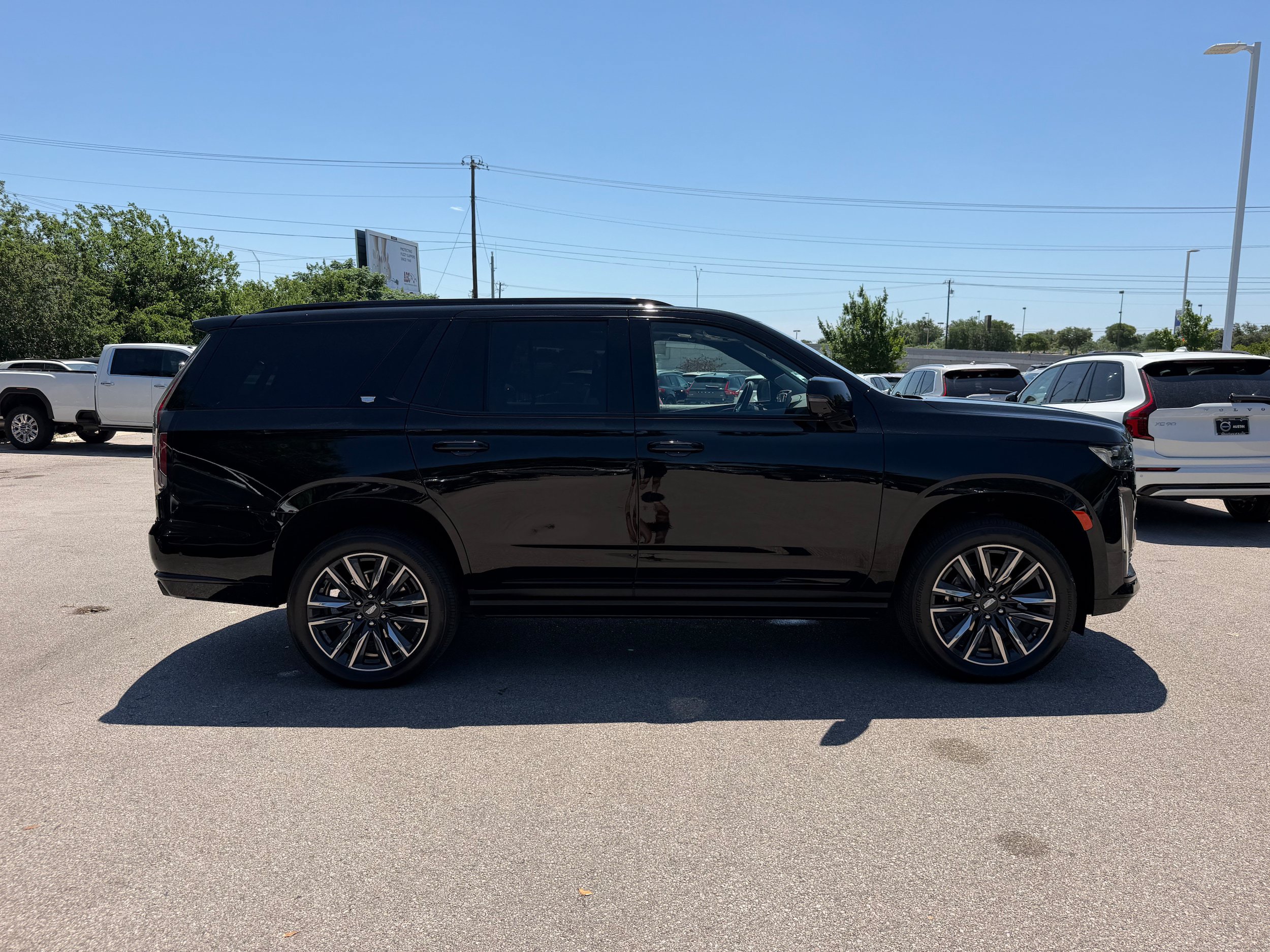 Used 2024 Cadillac Escalade Sport Platinum AWD/4WD image 6