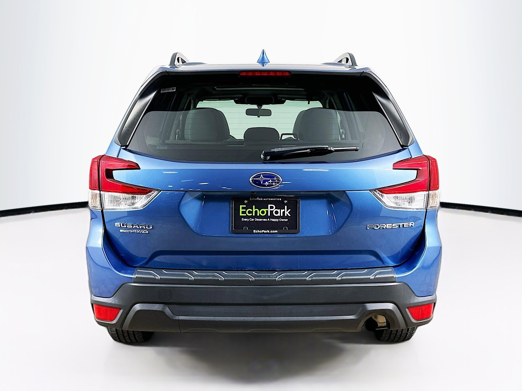 Used 2022 Subaru Forester Premium image 7