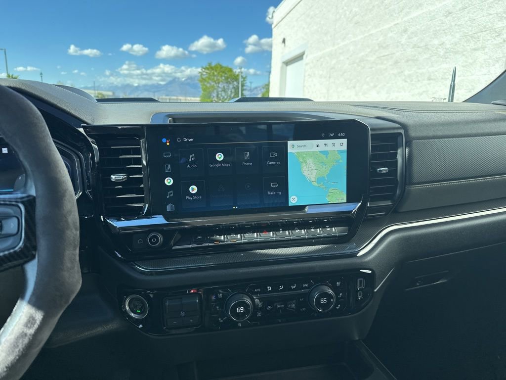 Used 2022 Chevrolet Silverado 1500 ZR2 w/ Technology Package AWD/4WD image 14