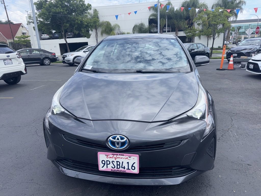 Used 2016 Toyota Prius Two image 10