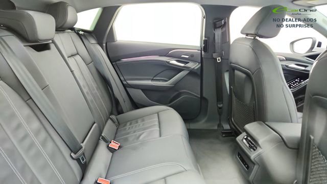 Used 2025 Audi A6 e-tron Premium Plus w/ Premium Plus RWD image 24